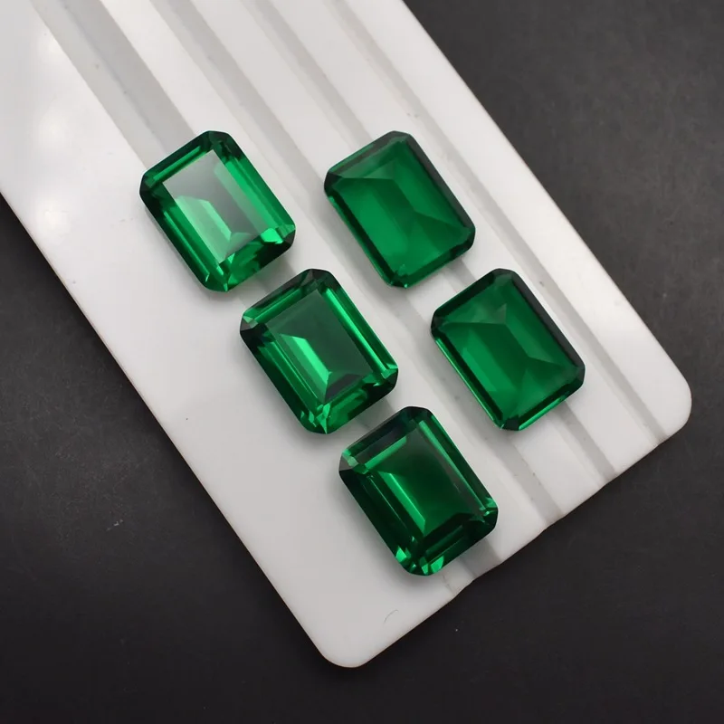 Natural Mined Emerald Green 10.50 Cts10x14mm Rectangle Cut AAAAA Sri-Lanka VVS Emerald Cut Gem 4