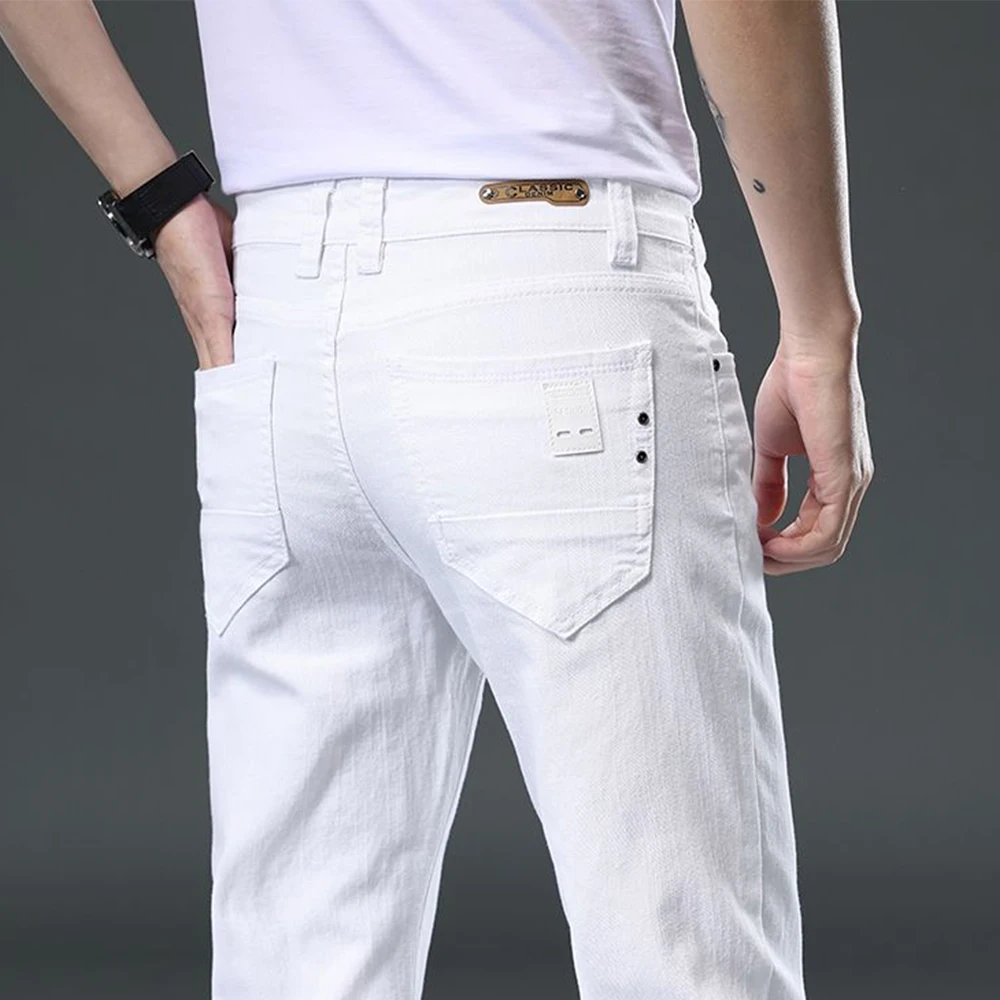 2025 Autumn Men's White Slim Fit Straight Jeans Casual Stretch Denim Pants Comfortable Fashion Streetwear Male Brand Clothing 1