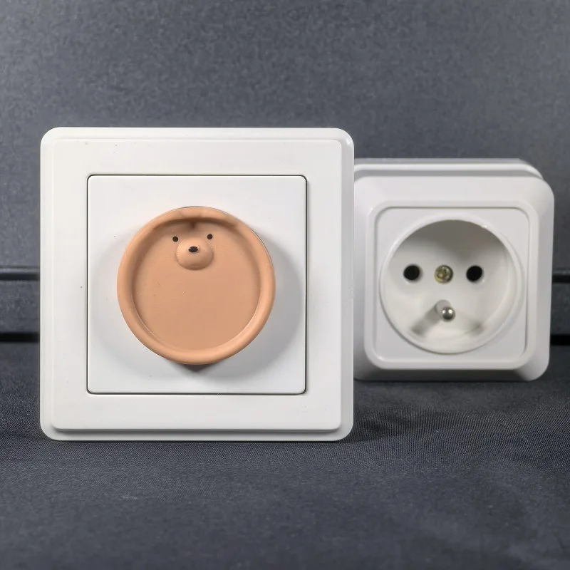 5Pcs Baby Safety Protection Socket Protective Cover Cute Cartoon Children Electric Shock Prevention Dust Protection Cover Socket Covers