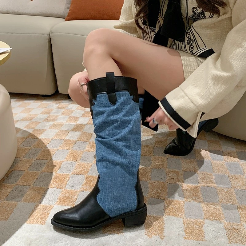 

Женские джинсовые сапоги до колена, модные длинные сапоги без застежек, женские сапоги с острым носком на квадратном каблуке, Осень-зима 2023