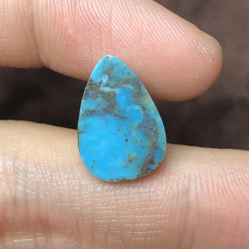 Natural turquoise, bare stone, droplet shaped natural pattern 1.5g