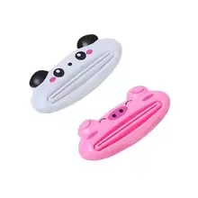 1panda 1pink pig