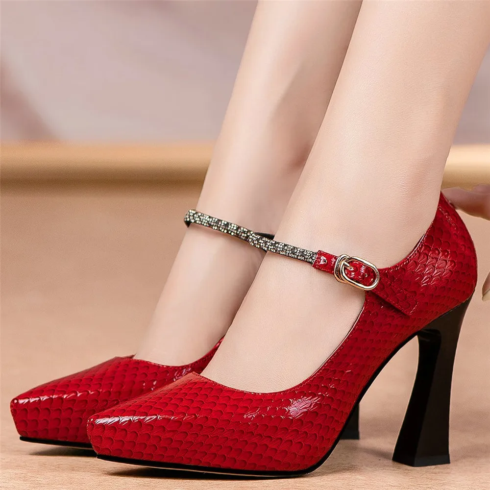 

Туфли-лодочки женские из натуральной кожи, заостренный носок, высокий каблук, платформа, полусапожки Мэри Джейн со стразами, оксфорды, свадебная обувь вечерние Ринок