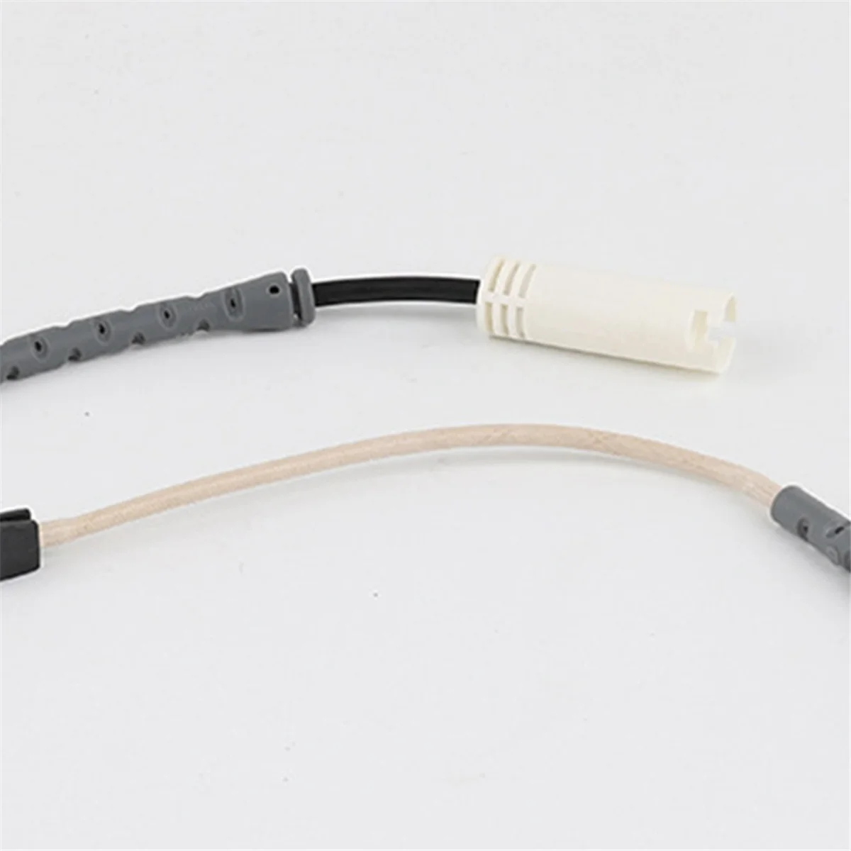 Car Front Axle Brake Sensor Brake Pad Wear Sensor 34356792561 Line for BMW 3 Series X1 E90 E91 E92 E84