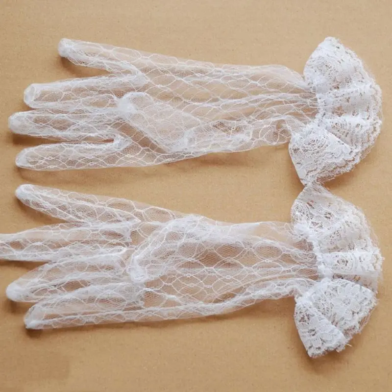 1 Pair Bridal Wedding Short Gloves Full Fingered Transparent Rhombic Gauze Ruffle Lace Trim Wrist Length Mittens Party lace gloves wedding dress gloves