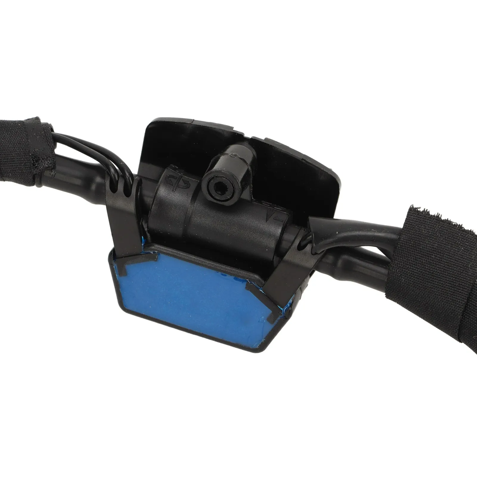Windshield Washer Sprayer 61667276500 Wiper Nozzles Spray Jet for  3 Series F30 F31 F35 M3 F80 car accessories 5