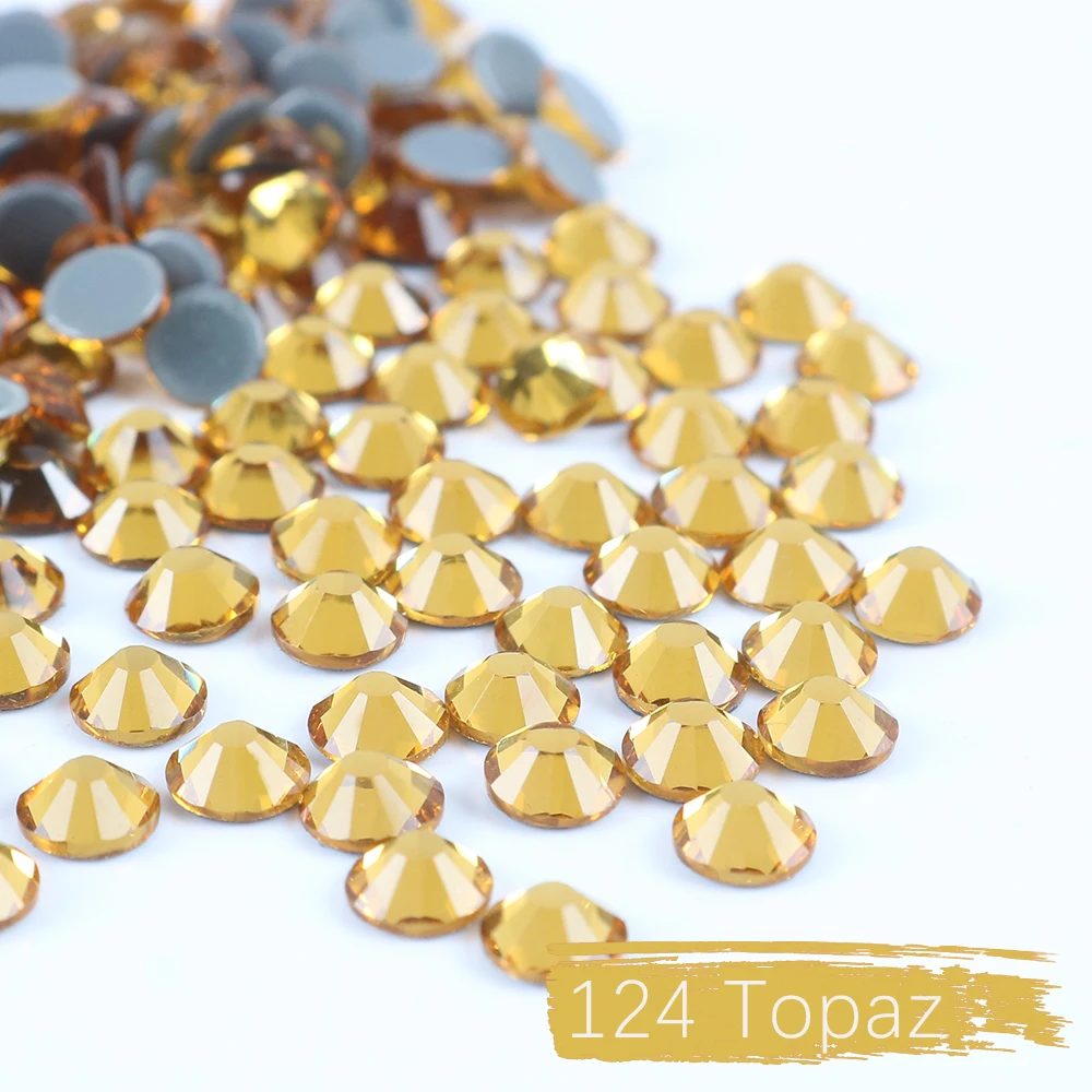 Sparkling Crystal Glass Rhinestones for Clothing and Garment Decoration
