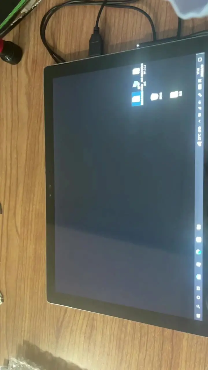 Écran LCD Assemblé Avec Câble Pour Microsoft Surface Pro 4 1724 - Neuf Sous Garantie 3 Mois