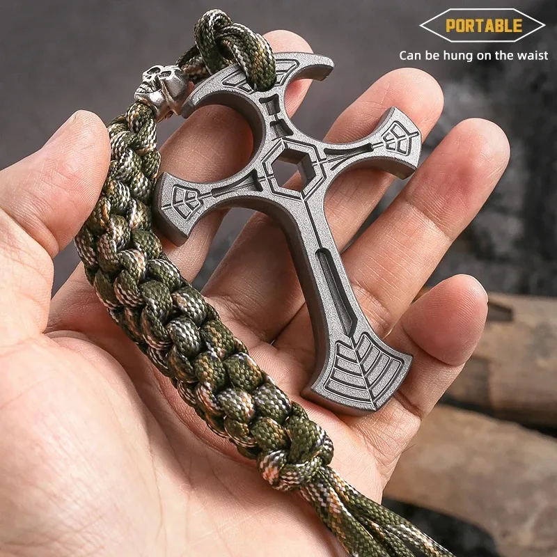 Tactical Defense Cross Pendant - Cool Self-Defense Gear, Stylish  Exquisite Accessory, Unique  Gift  Idea  for  Friends