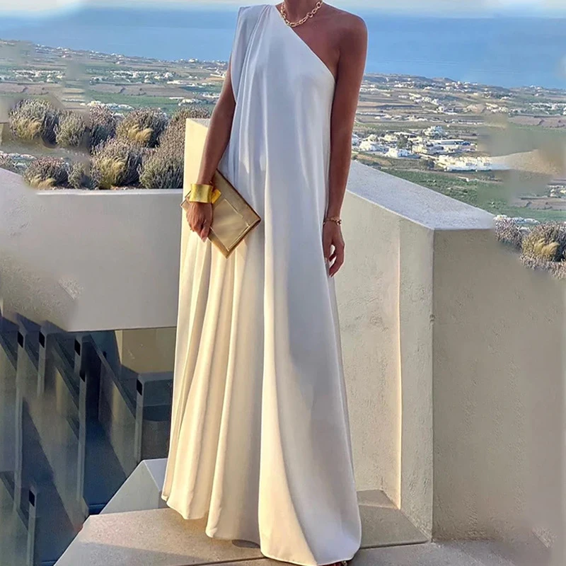 Leni | Elegant Off-Shoulder Beach Dress