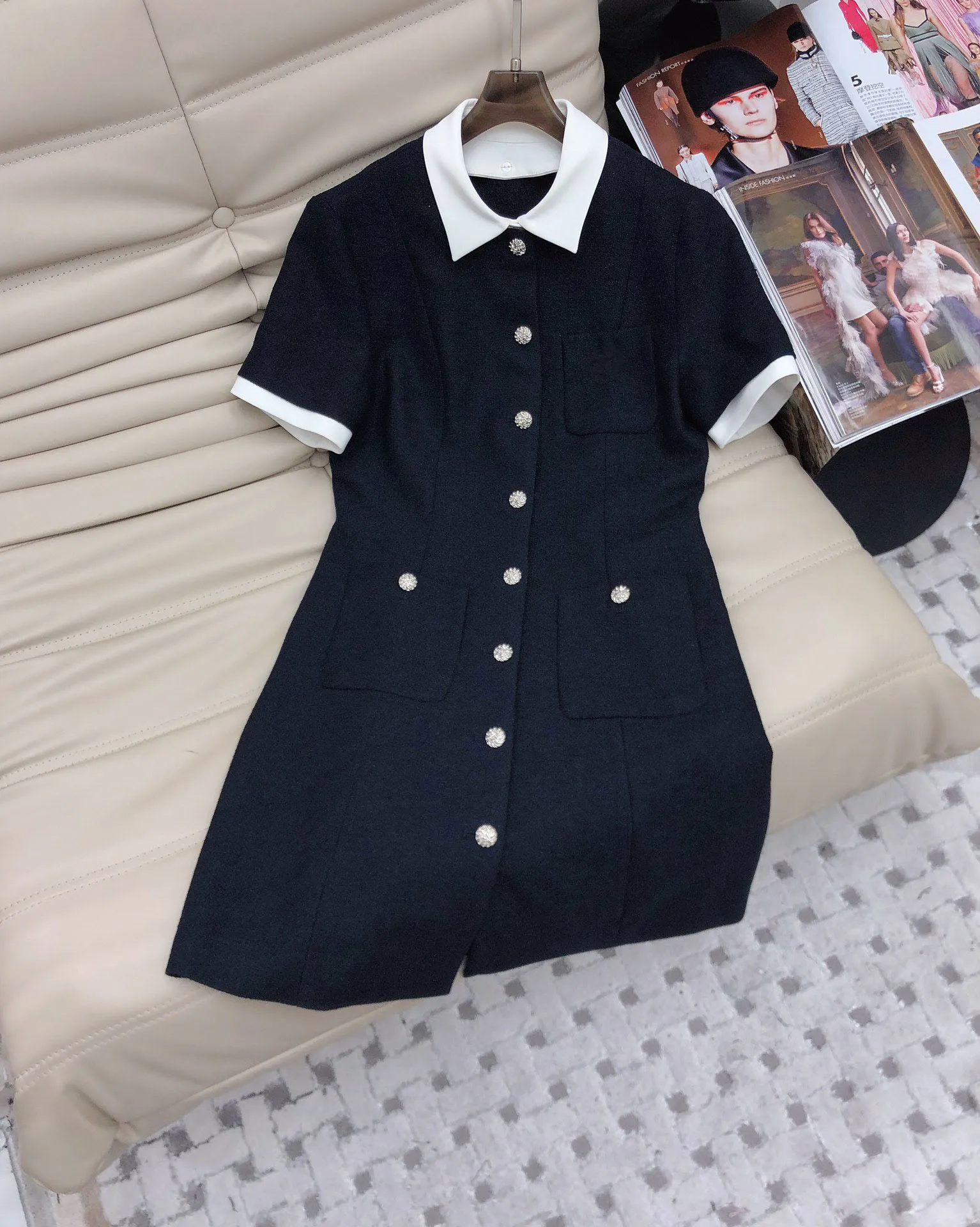 

2024 Spring/Summer New Women's Wear False Two-Piece Patchwork Design Waist Trimming Short-Sleeved Dress 0330
