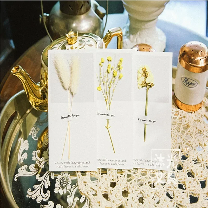 

10pcs DIY dried flowers handmade Gypsophila Invitation card wedding birthday Christmas Thanksgiving party Greeting cardchrismas