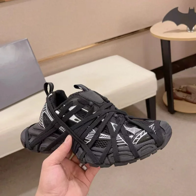 

Мужские кроссовки для бега, черные дышащие кроссовки с сетчатым шнурком, увеличивающие рост, для улицы, повседневная обувь для влюбленных, 2024