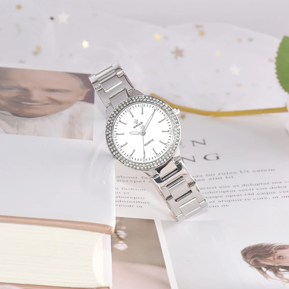 WWOOR Elegant Woman Watch Fashion Ladies Diamond Watches Waterproof Stainless Steel Quartz Bracelet Watch Gift Relogio Feminino