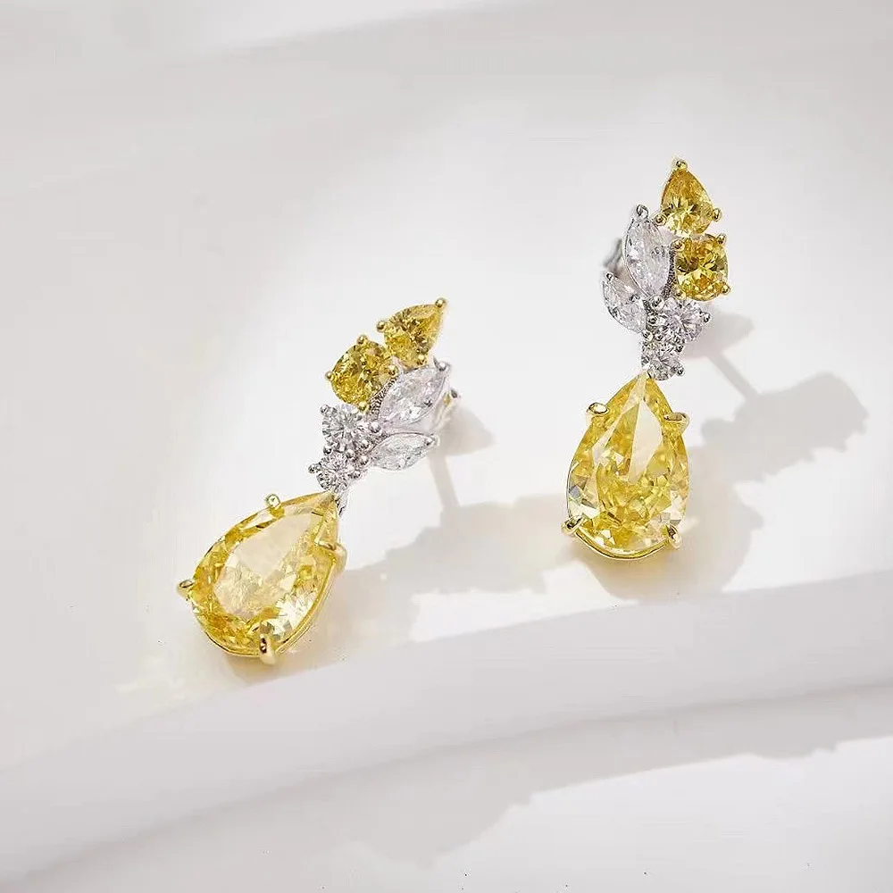 2023 New 925 Sterling Silver Square White Diamond Deluxe Microinlaid Petal Earrings European and American INS Style