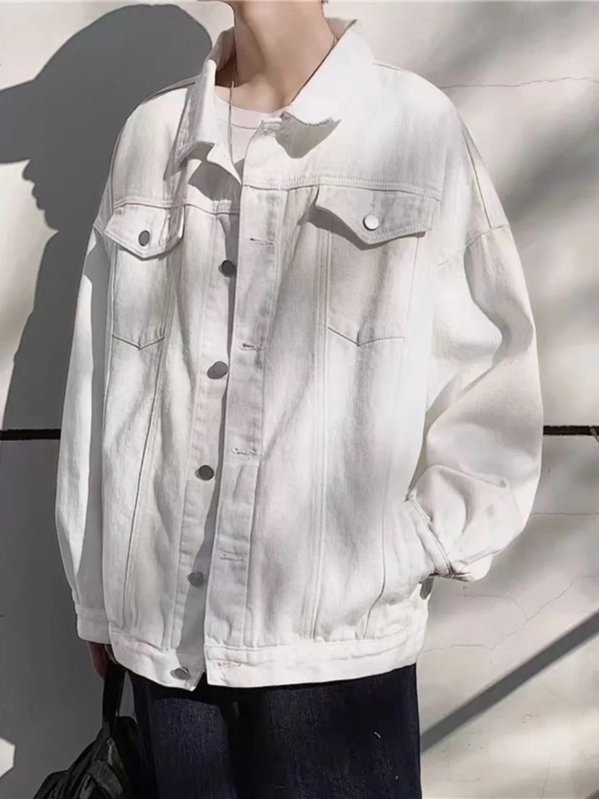 جاكيت دنيم أبيض نقي للجنسين، تصميم فضفاض لفصلي الر...