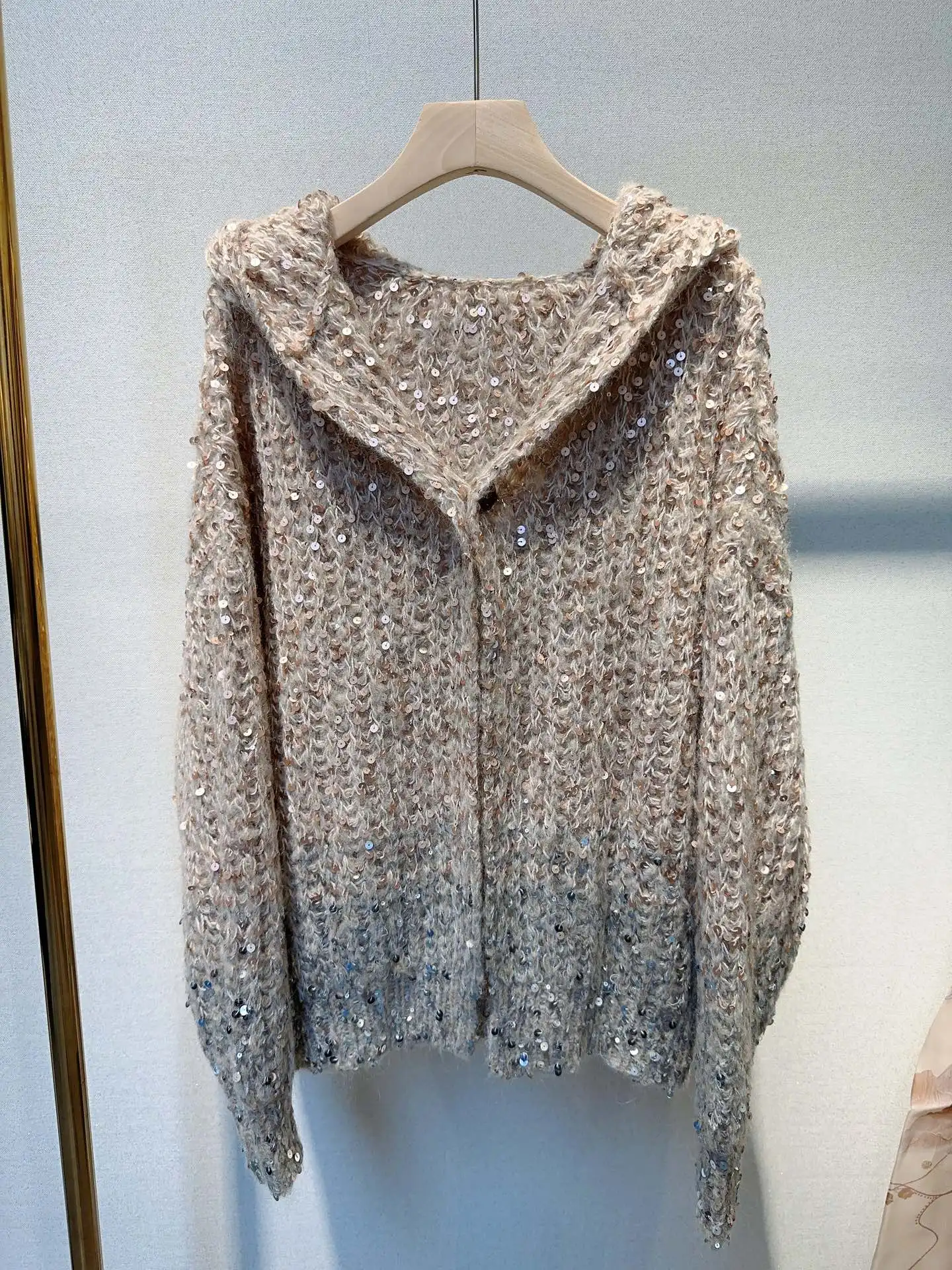 

2023 Women's Clothing Spliced sequined cardigan sparkly beaded hooded Autumn Winter New