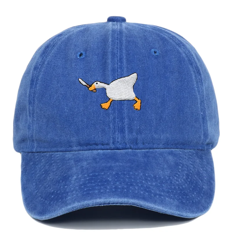 Embroidered baseball cap with goose pattern for men and women, casual and fashionable city style duckbill cap
