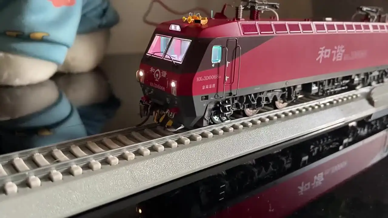 CMR HO Scale Electric Locomotive 1/87 Fourth Edition HXD3D Harmony