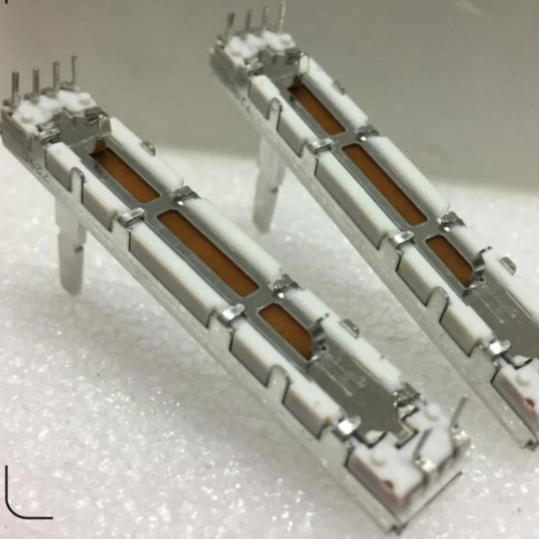 10 Pz/Lotto Djm-800 Mixing Putter Dj Djing Machine Potenziometro 2000 900 750 850 10 Kx2