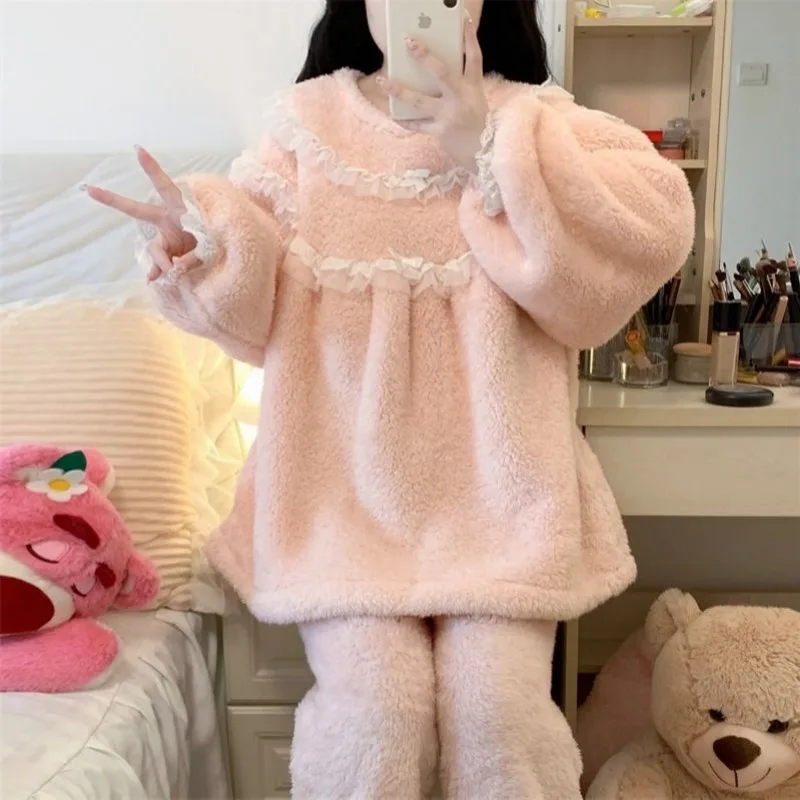 French Super Sweet Girl Coral Velvet Pullover Nightgown Female Autumn and Winter New Foreign Style Sweet Girl Warm Home Set