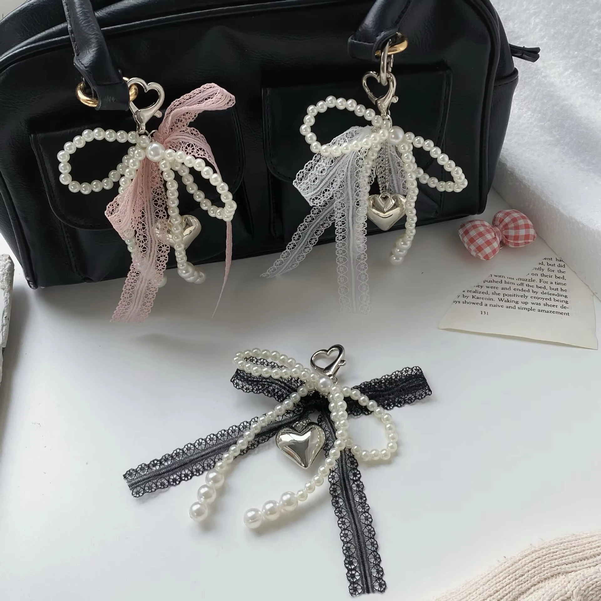 Y2k Imitation Pearls Lace Bowknot Keychain - Handbag and Backpack Key Chain - Punk Ornament - Image 1