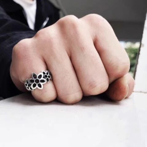 Fashion Ring HX Fashion Trend Ring Handmade Domineering Cherry Blossom Ring Men's Accessories Cool Motorcycle Boy Jewelry Accessories