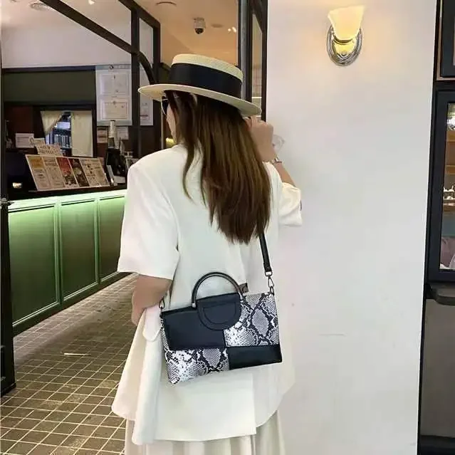 High Quality Women's Bag 2024 New Trendy Design Handbag Fashionable Versatile Commuting Single Shoulder Diagonal Straddle Bag