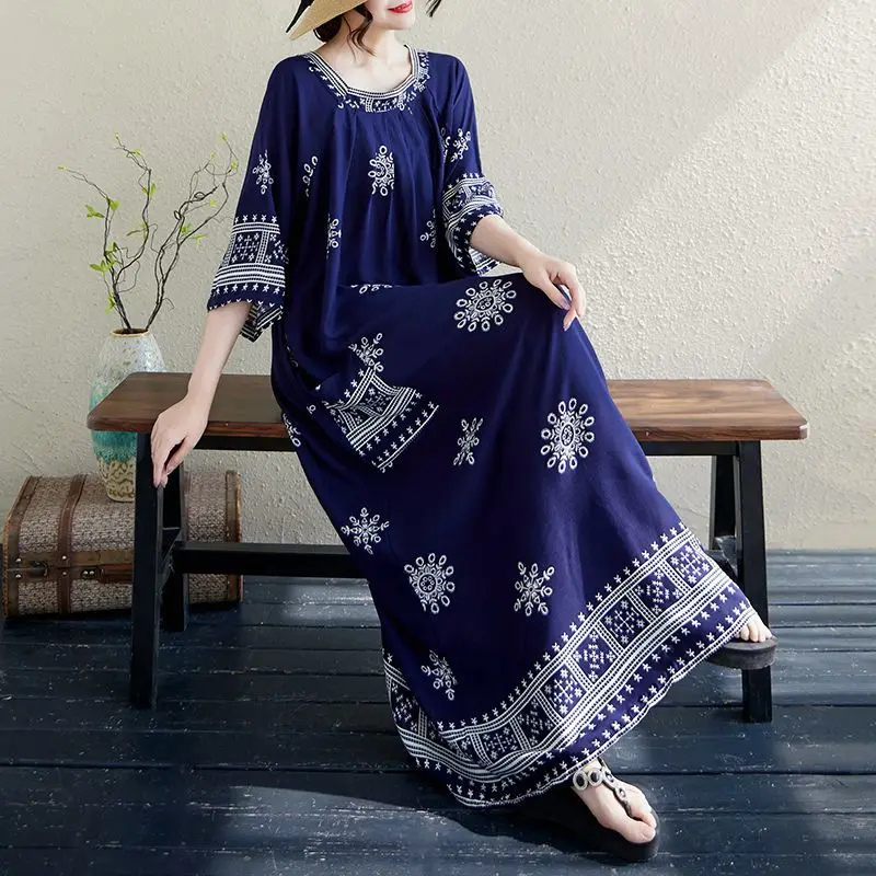 Vintage-Inspired Summer Round Neck Loose Dress