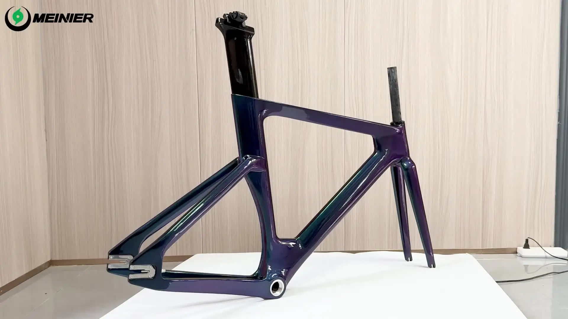 2024Customized Full Carbon Track Frame BSA Single Speed Carbon