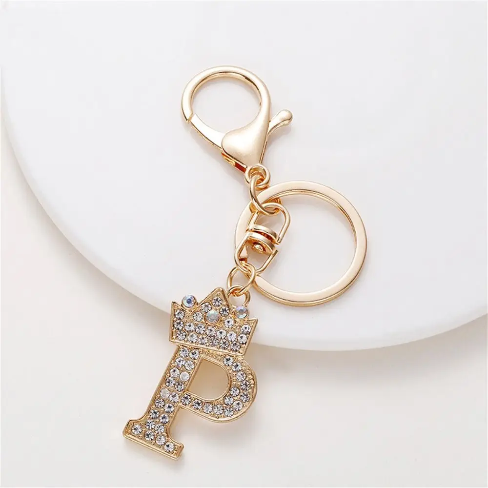 

Fashion Chic 26 Letter Rhinestone Keychain Unique Crown Keyring Aolly Hanging Decoration Cute Crystal Bag Ornaments Gifts