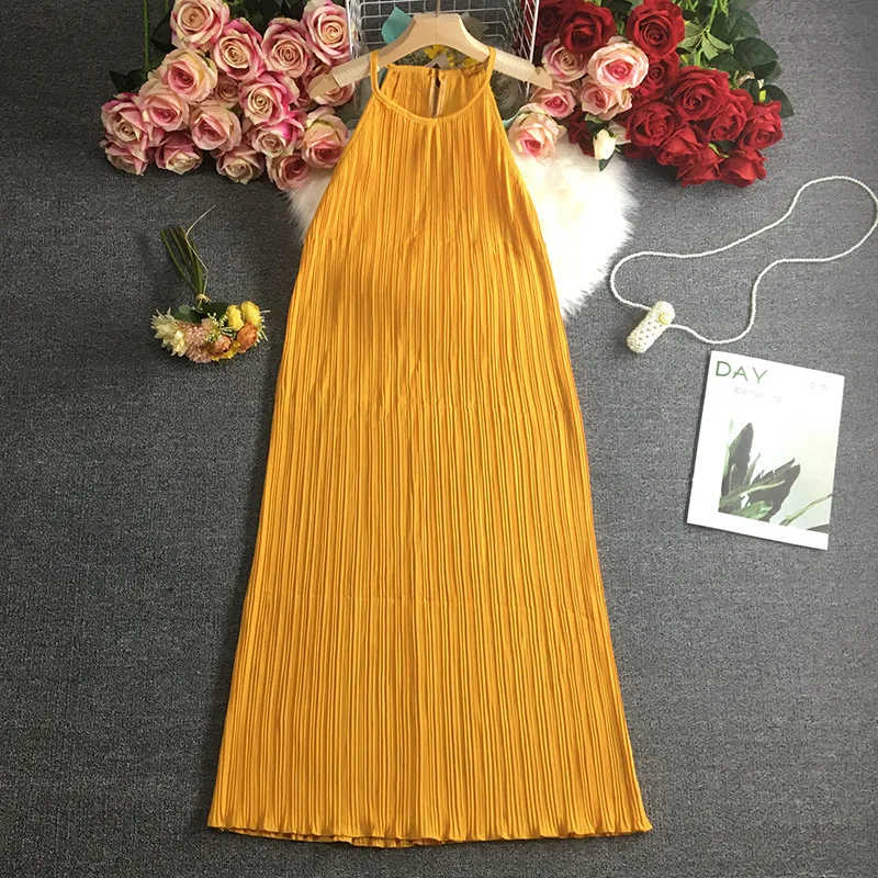 

Sleeveless Dress Retro Fashion Women Summer Sexy Dress A-line Loose Korean High-waist Waist Solid Pleated Robe New 25979