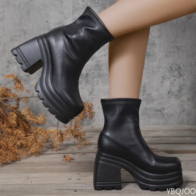 Large Size Spring and Autumn Fashion New Item Thick Soled Height Increasing Women's Short Boots High Heels Zipper Women's Boots