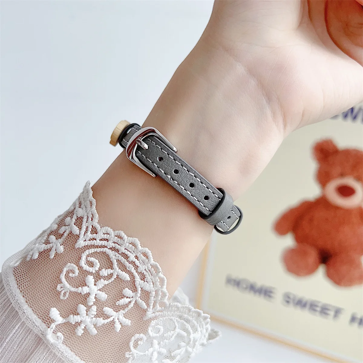 Watch Band For iWatch 42/44/45/46/49mm 38/40/41mm PU leather Fashion Watch Strap for Watch Series Ultra2 Series 10/9/8/7/6/5/4/3/2/1_voghion.com