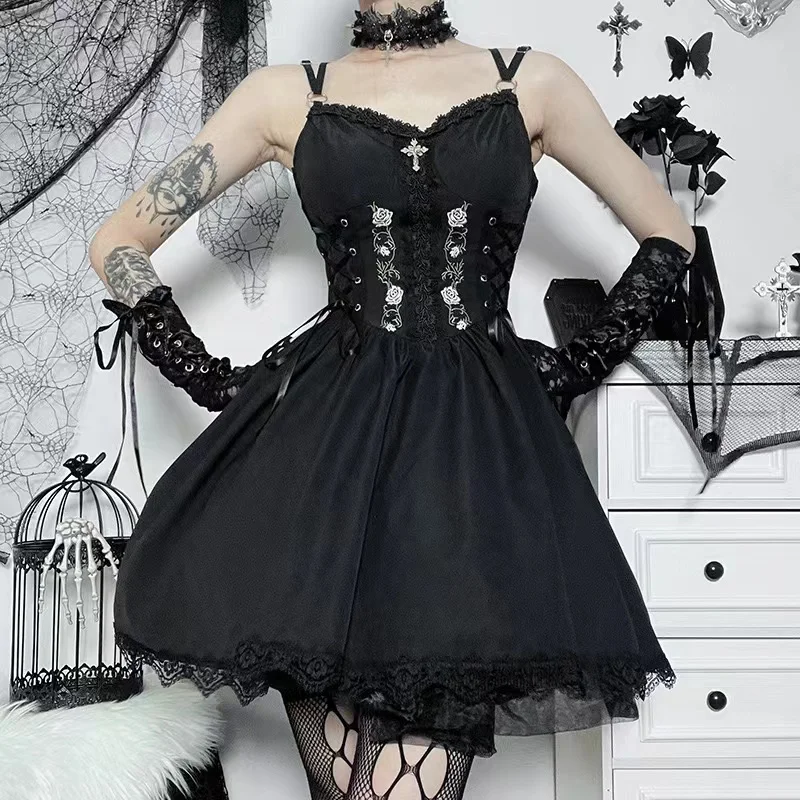 

Dark Rose Heavy Industry sexy suspender dress fashion slim show strappy princess skirt