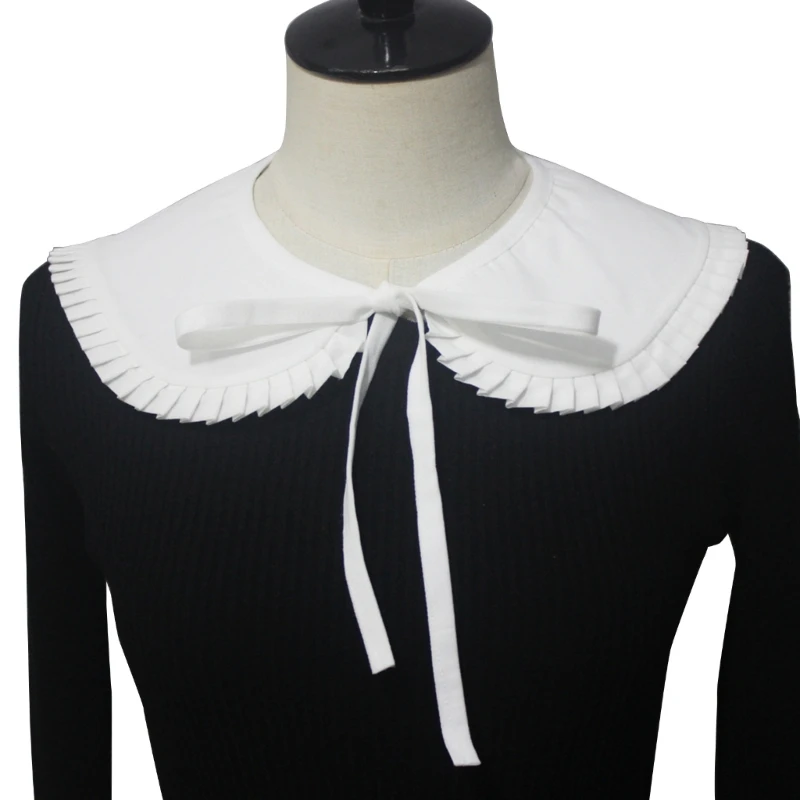 

Traditional Pleats Shawl Collar Decorative Lapel for Lady Pleated Shawl