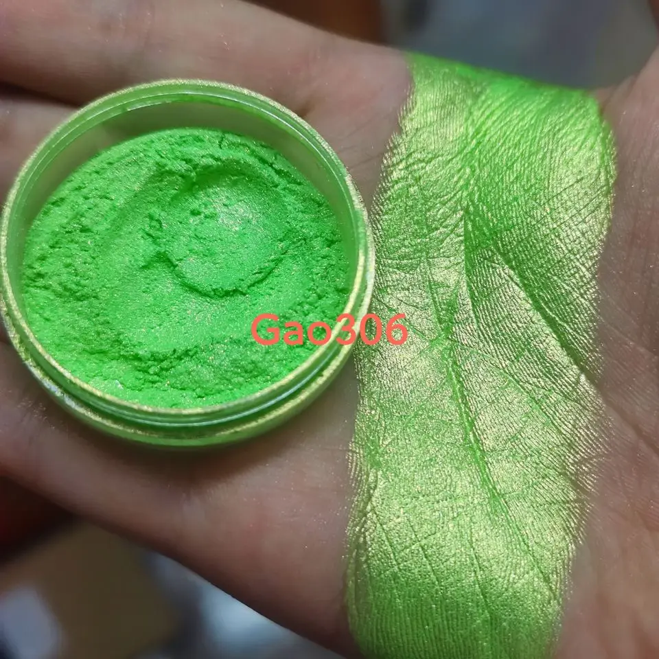 Poudre de Mica minérale naturelle, perle scintillante, Pigment de  maquillage ample, couleur or vert pour les yeux, 5g - AliExpress