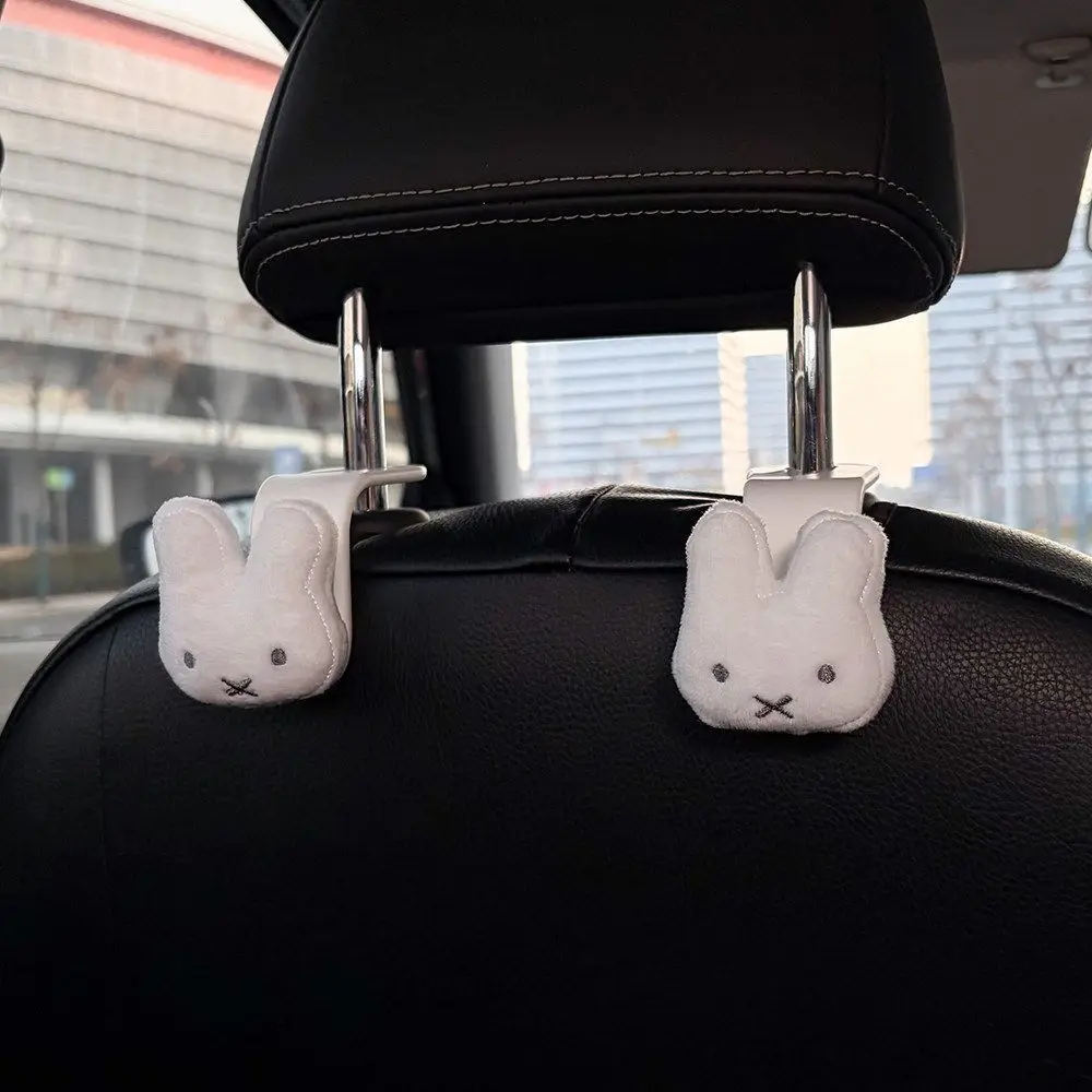 2 Stück Miffy Kaninchen Cartoon Niedlicher Autohaken Multifunktionaler Rückenlehnen-Aufbewahrungshaken für Auto Dekoration