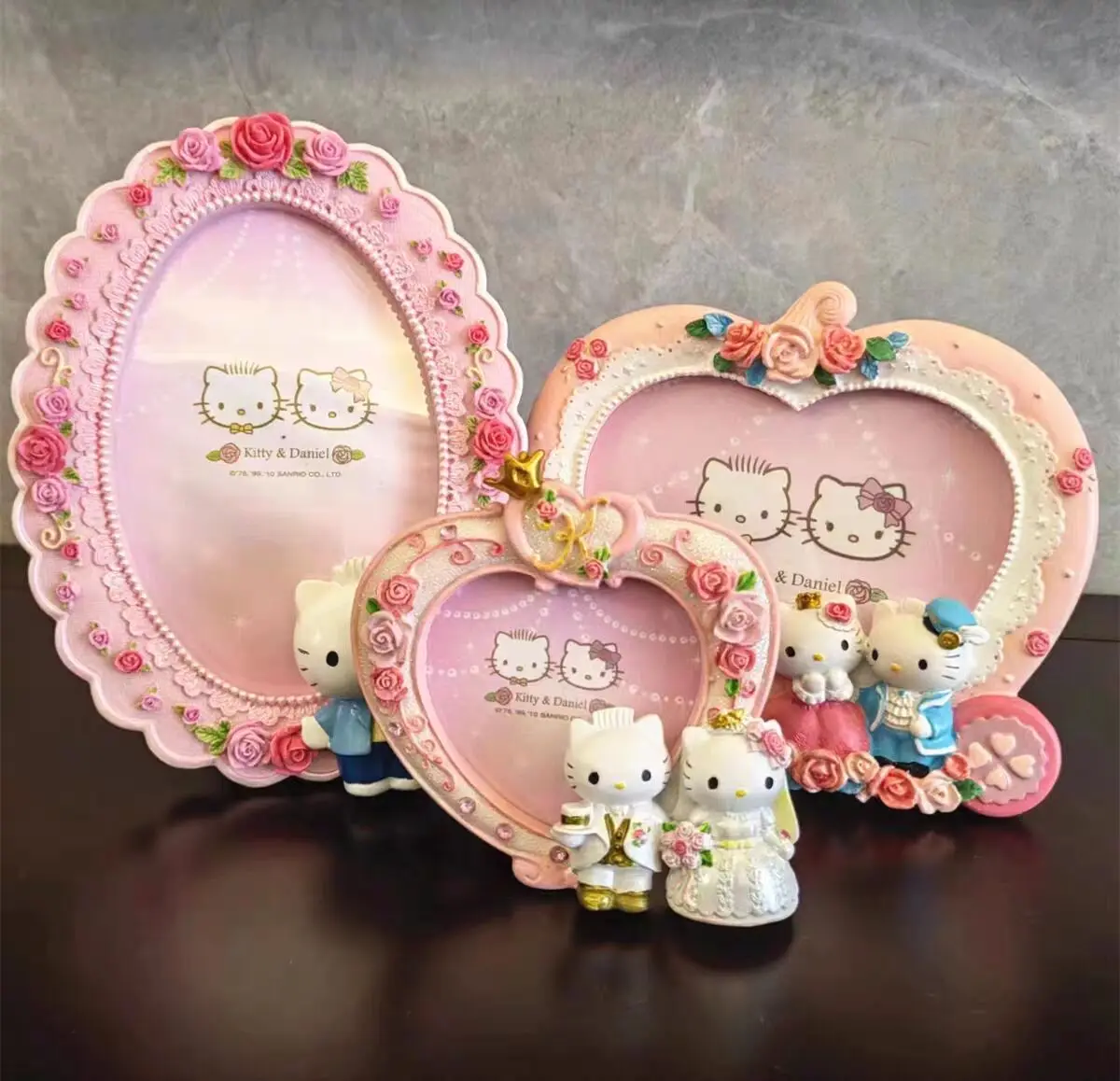 Hello Kitty Pumpkin Carriage Resin Photo Frame Cartoon Poster Hanger Decorazione Anime Ornamenti Desktop Artigianato Regali Giocattolo