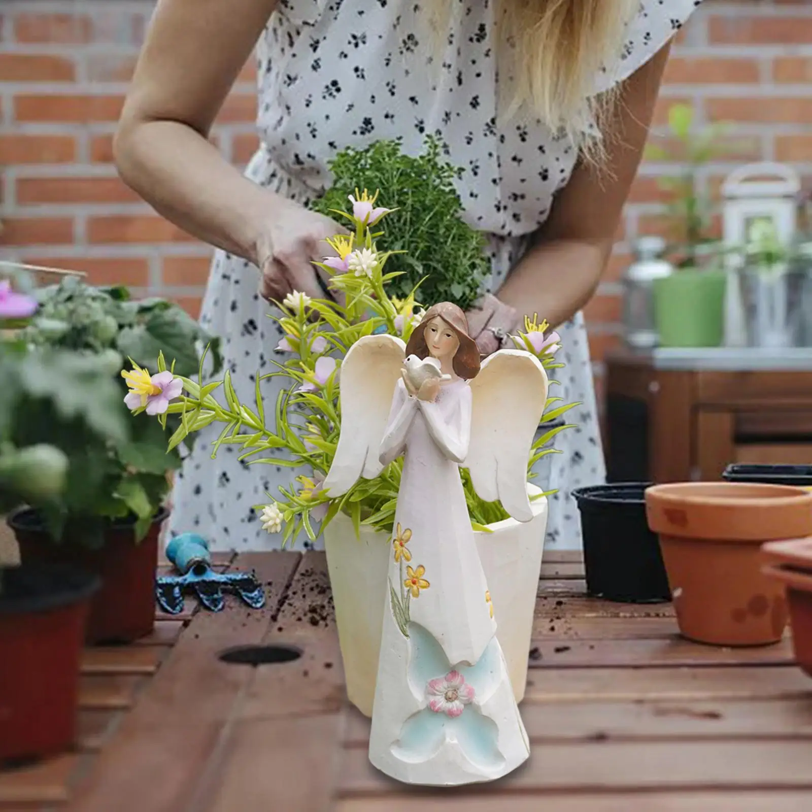 

Цветочный горшок с статуей ангела, симпатичный молитвенный горшок с ангелом для полки, патио, офиса