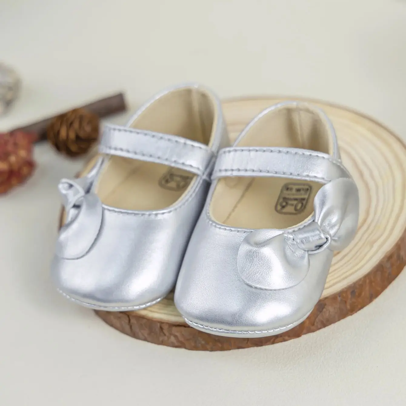 Meckior Exquisite Baby Girl Princess Shoes Gold Bow Newborn Durable Comfortable Outdoor Toddler Ballet Slippers Kids Girls Shoes 2