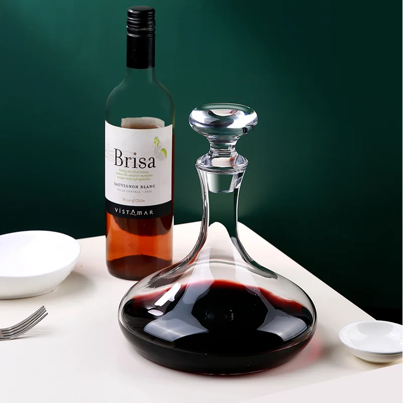 Description Picture 5 of itemCrystal Glass Pitcher Wine Decanter Wine Dispenser Flagon Glass Wine Bottle Hip Flasks Barware Wine Pot Bar Accessories Gift