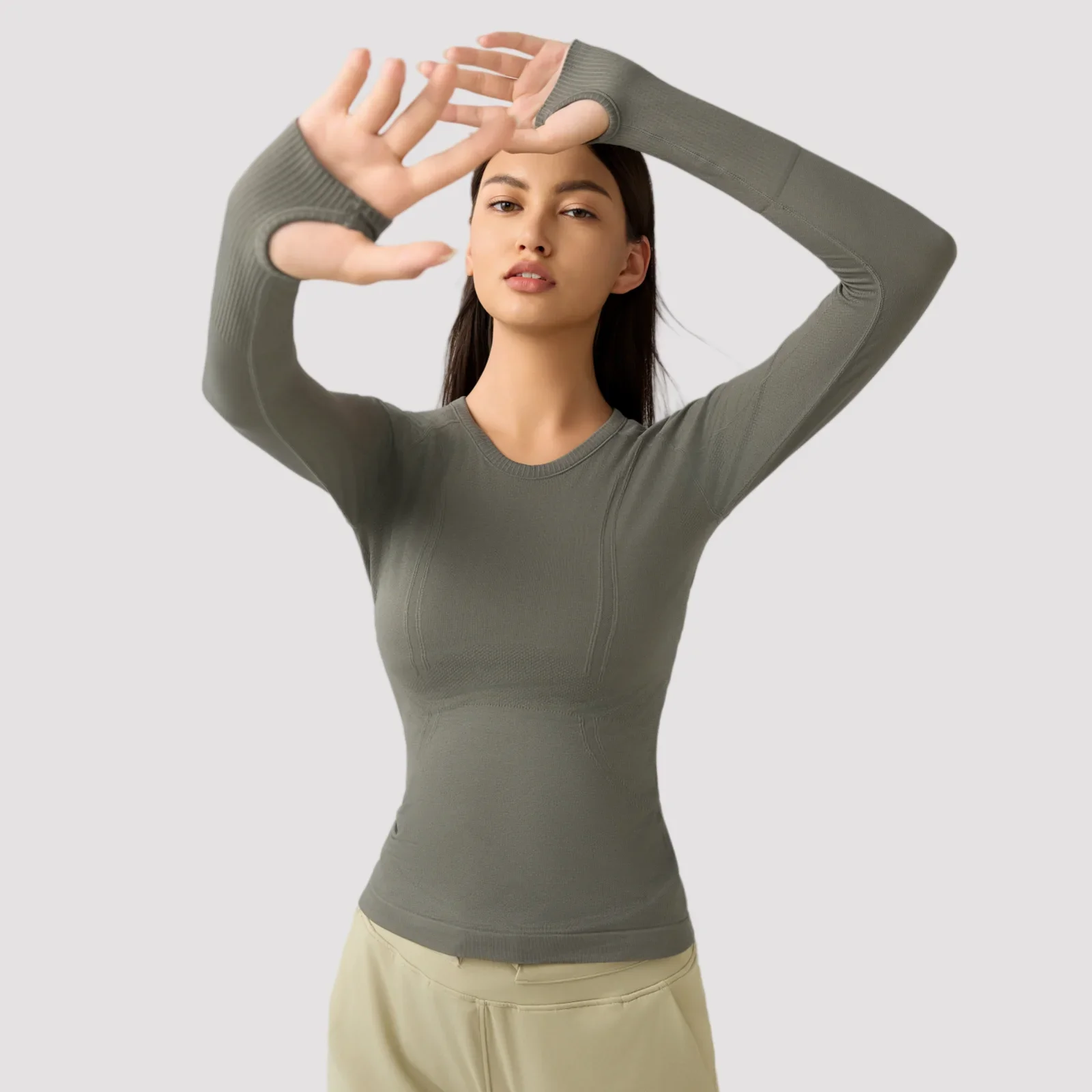 Seamless Long Sleeve Yoga Shirts Women Sports Top with Thumbholes Breathable Fitness Running Tops for Women Gym Workout Clothes