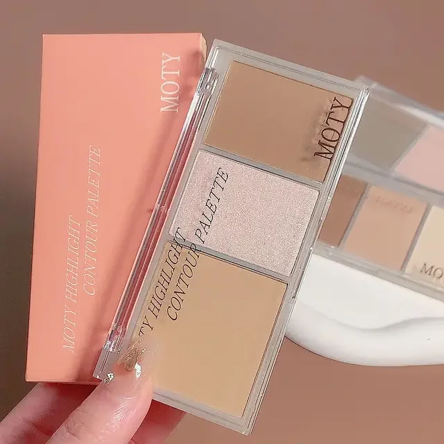 3-Color Bronzer Contouring Palette Image 7