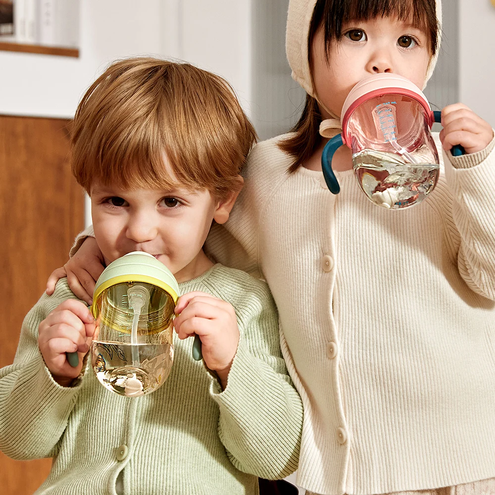 BC Babycare Baby Sippy Cup Print Anti-choked Handle&Sling Feeding Duckbill Cup Gravity Ball Drinking Learning Straw Water Bottle