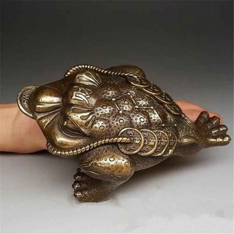 

6.3" Curio Chinese Bronze Carved Three-Legged Golden Toad Spittor Animal Wealth Coin Statues et Sculptures Amulet