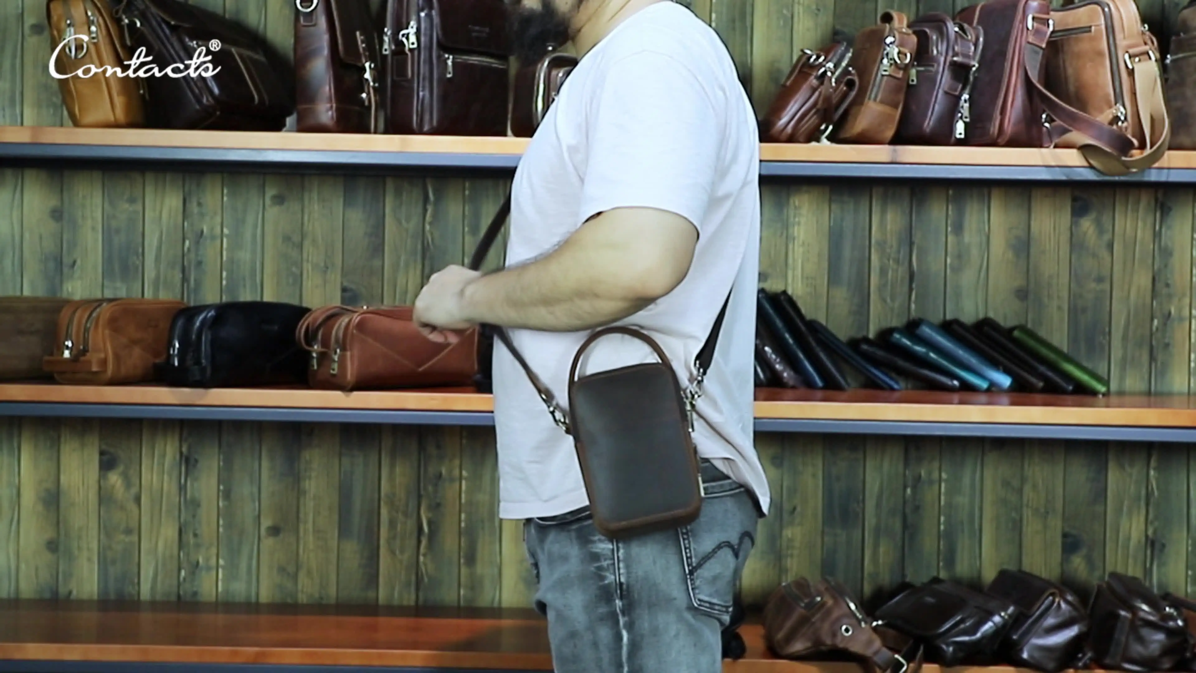 CONTACT'S メンズバッグデザイナー本革メンズスモールショルダーバッグ