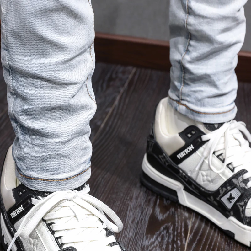 Street Fashion Men Jeans Retro Light Blue Stretch Elastic Skinny Fit Ripped Jeans Men Hole Patched Designer Hip Hop Brand Pants