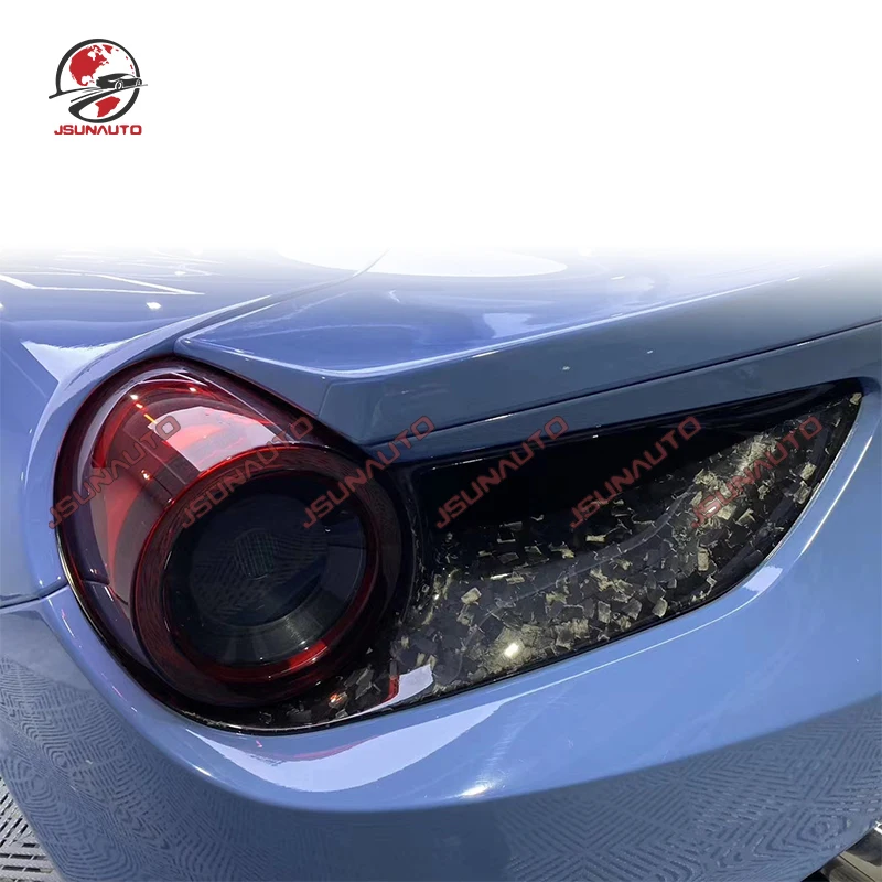 

For Ferrari 488GTB Spider Tail Light Cover Dry Carbon Fiber Rear Tail Lights Lamp Shade Frame Trim For Ferrari 488 Spyder Kit