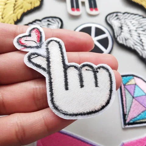 

Embroidered Angel Wings Cartoon Patch Stickers Iron On Gold Silver Fashion Appliques for Clothing CX61-70